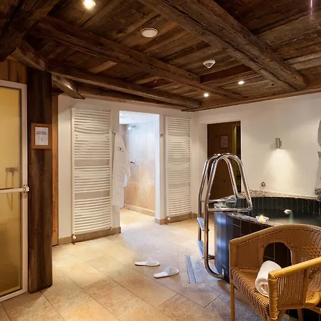 Hotel Montfort